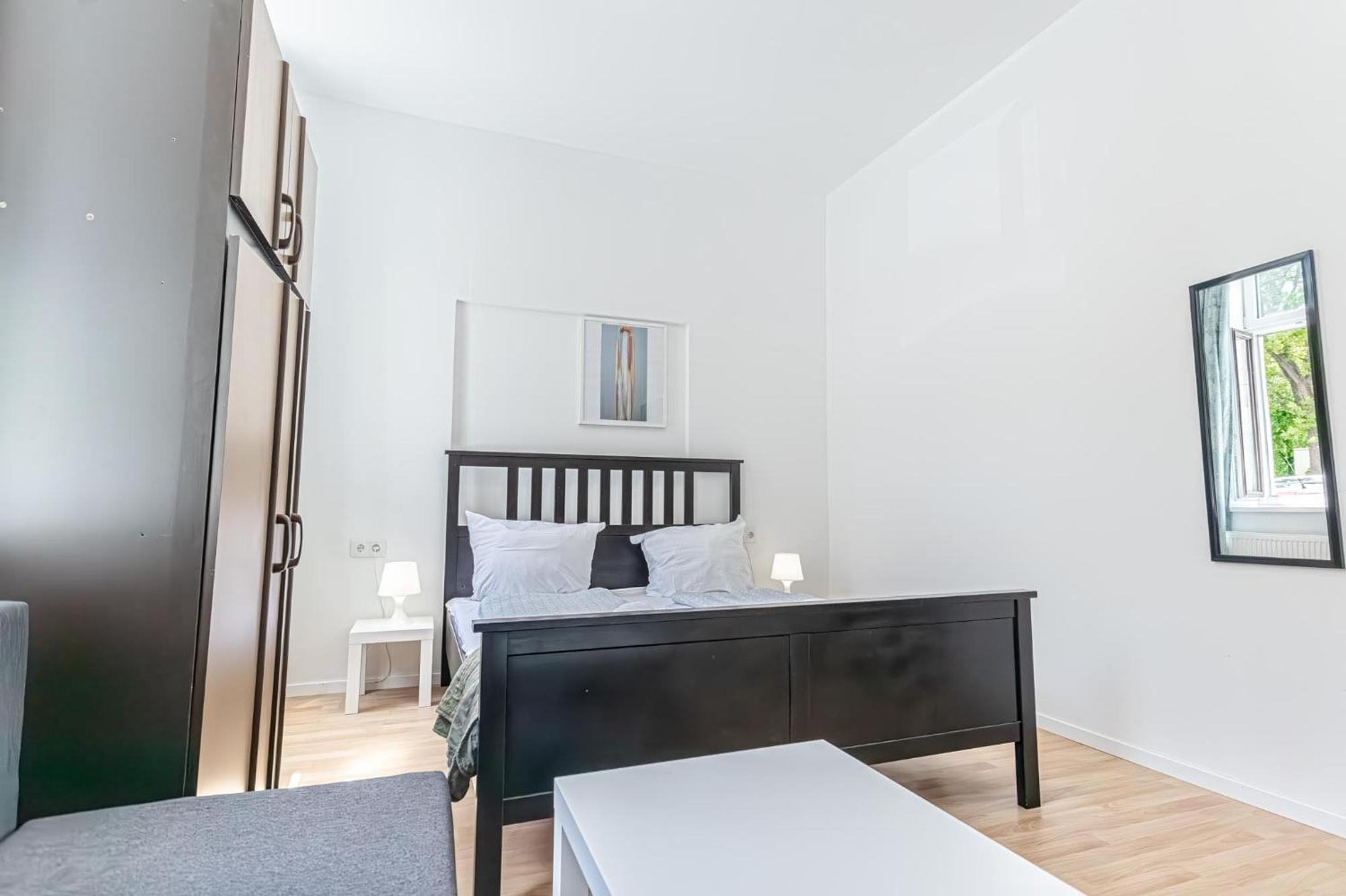 Appartement 6br / Shared Garden Near Lorenz Boehler & Danube