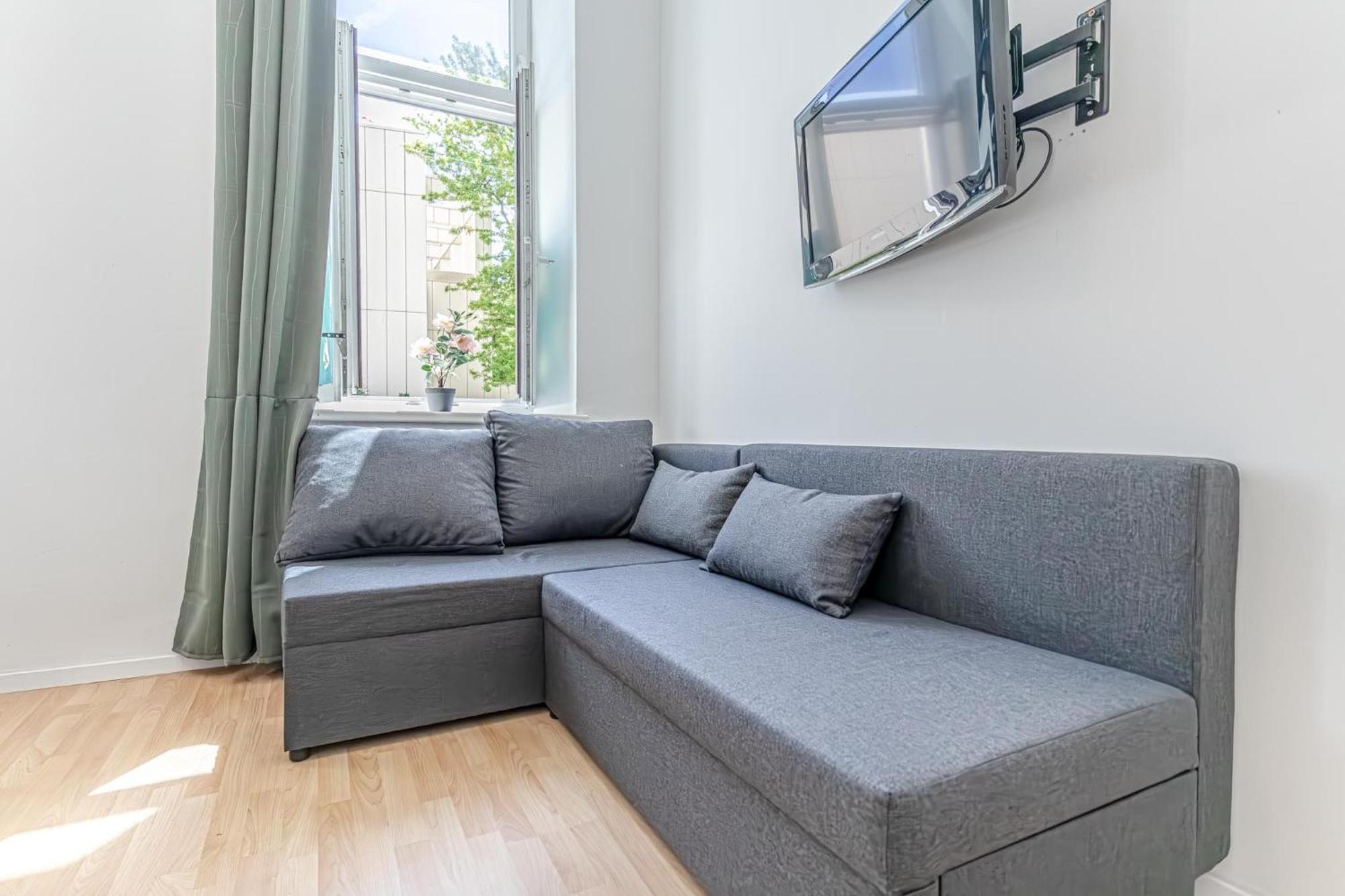 6br / Shared Garden Near Lorenz Boehler & Danube Appartement Vienne