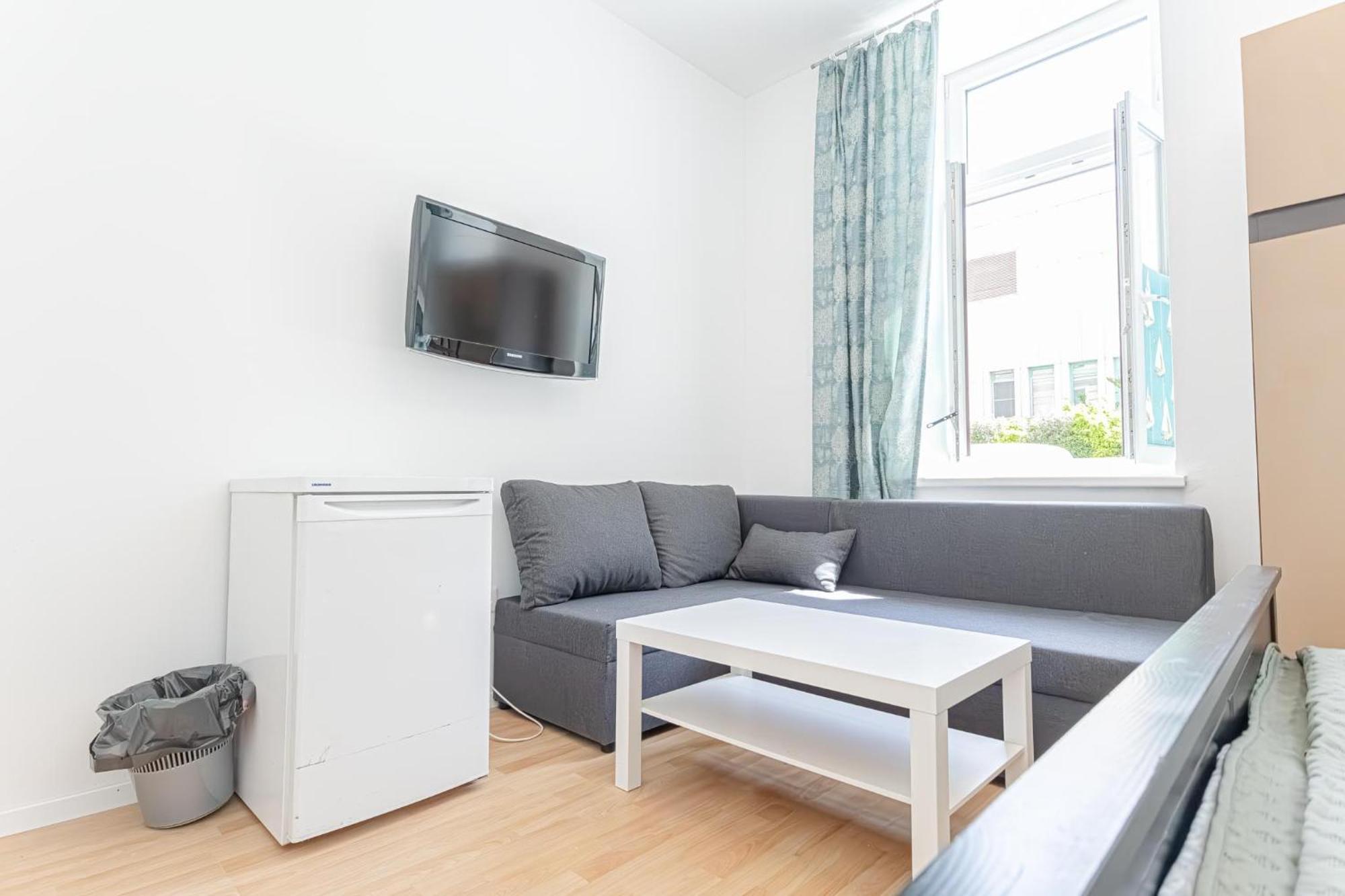 6br / Shared Garden Near Lorenz Boehler & Danube *