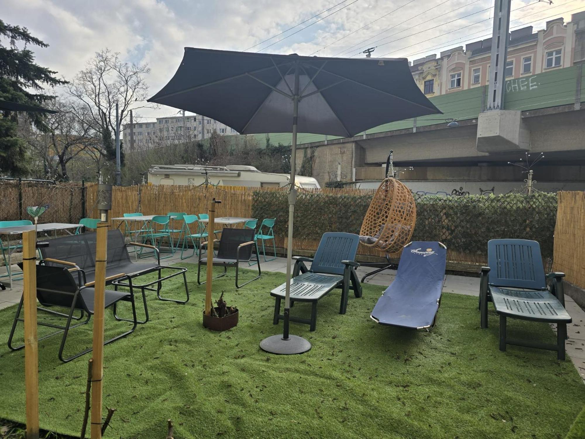 6br / Shared Garden Near Lorenz Boehler & Danube Appartement *